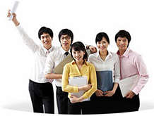 第四重創(chuàng)就業(yè)服務(wù)：訂單式校企合作，畢業(yè)即就業(yè)服務(wù)。