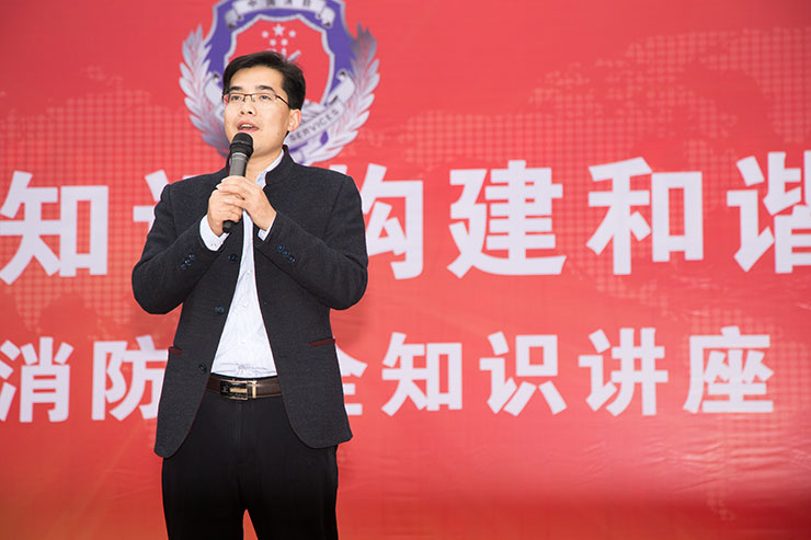 消防演練進(jìn)校園，為新華學(xué)子撐好防護(hù)傘