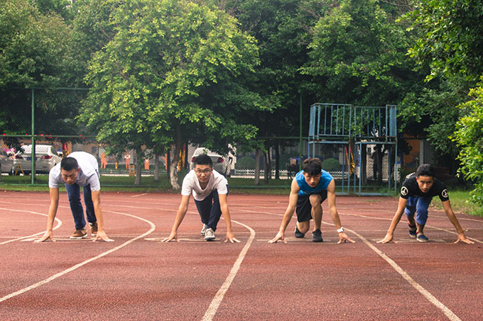 周良洪:老師和同學(xué)眼中公認(rèn)的優(yōu)秀學(xué)生