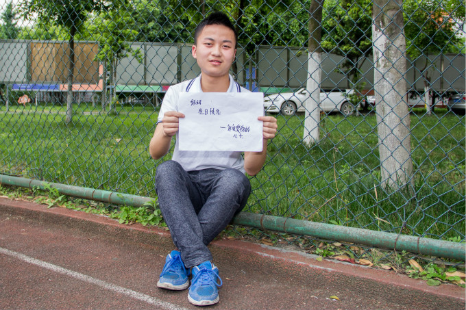 在母親節(jié)來臨之際，他們有些話想對(duì)母親說