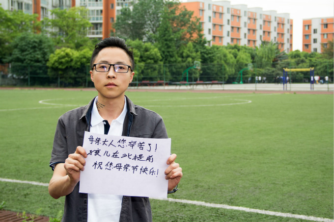 在母親節(jié)來臨之際，他們有些話想對(duì)母親說