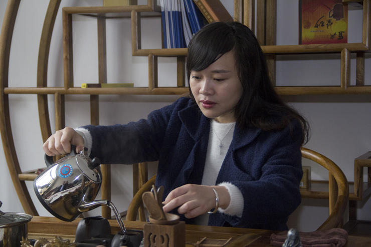 吳天鳳：低調(diào)做人，高調(diào)做事