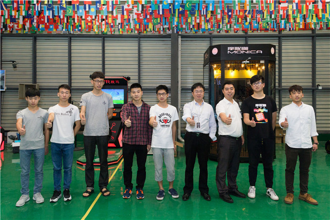 就業(yè)回訪:新華畢業(yè)生在漢沙工作一切都好