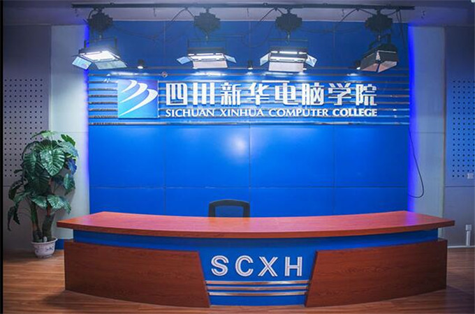 競技時代CEO李金龍老師已抵蓉，下午開講！