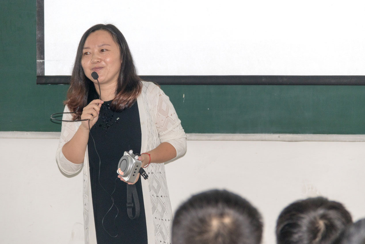 近距離接觸互聯(lián)網(wǎng)電商企業(yè)CEO、探索未來發(fā)展路