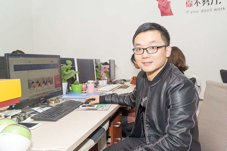 青春在奮斗中閃光 杰出校友就業(yè)雙十一回訪