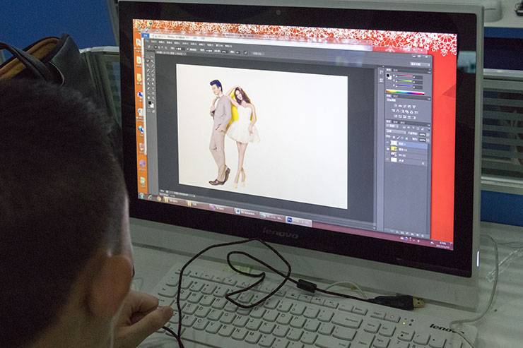 天氣涼，四川新華技能大賽火熱舉辦，學(xué)子露鋒芒