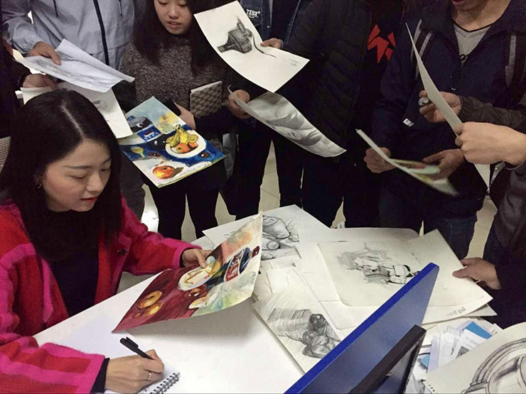 天氣涼，四川新華技能大賽火熱舉辦，學(xué)子露鋒芒