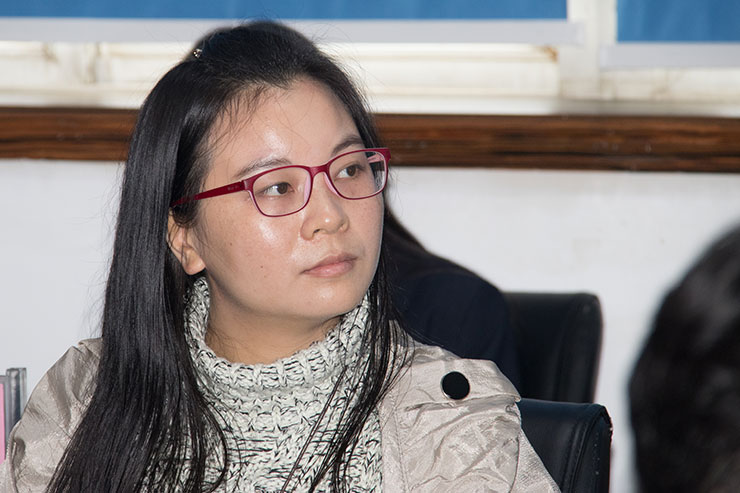 我院舉辦畢業(yè)生答辯會(huì)，隆重邀請(qǐng)家長(zhǎng)前來(lái)旁聽(tīng)