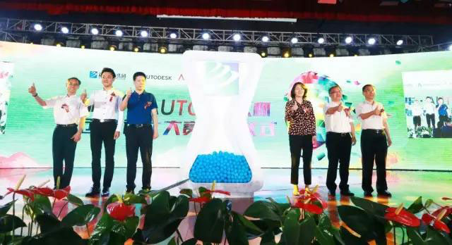 百度Moments營(yíng)銷盛典揭秘，新華教育集團(tuán)榮登品牌數(shù)字資產(chǎn)榜首