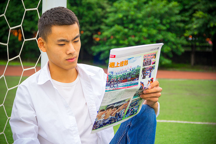 來到四川新華，我感覺世界充滿了陽光