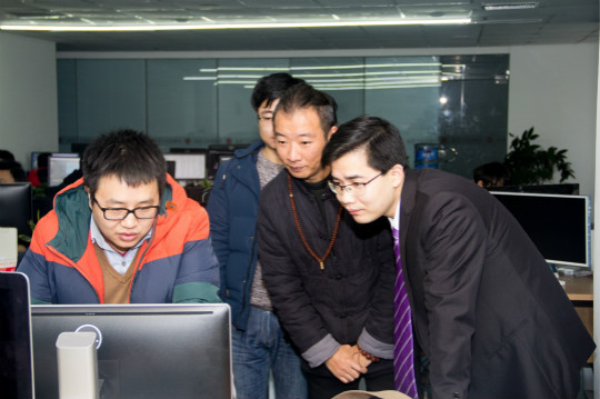 加油，實(shí)習(xí)生！四川新華一直在你身后