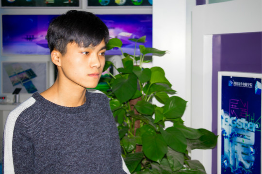 四川新華學(xué)子——追夢赤子心