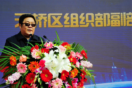 校企合作謀發(fā)展，人才搶定譜新篇