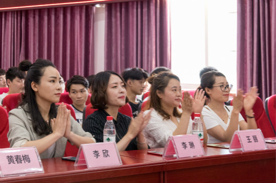 無(wú)實(shí)戰(zhàn)，不電商！“新華 · 瀾庭集杯”培訓(xùn)會(huì)強(qiáng)勢(shì)開(kāi)啟