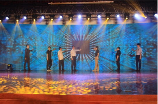 AI時(shí)代·智啟未來(lái)新華互聯(lián)網(wǎng)科技2018新專(zhuān)業(yè)發(fā)布會(huì)盛大啟動(dòng)