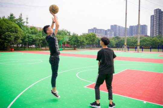 彭輝：誰的少年不躁動！