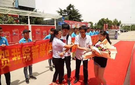 驕傲！新華學(xué)子將代表中國區(qū)前往美國參加ACA世界大賽決賽！