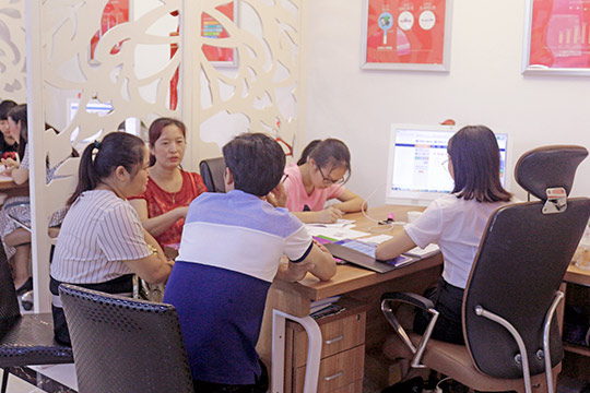 四川新華秋招火爆進(jìn)行中，每個(gè)孩子的夢(mèng)想都值得被善待