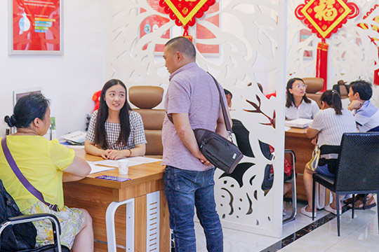 四川新華秋招火爆進(jìn)行中，每個(gè)孩子的夢(mèng)想都值得被善待