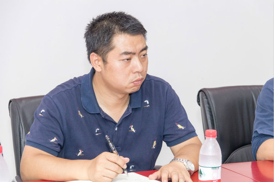 熱烈歡迎國開區(qū)四川省網(wǎng)商總部經(jīng)濟(jì)產(chǎn)業(yè)園領(lǐng)導(dǎo)蒞臨四川新華