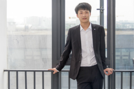 留住所有時(shí)間變美好，變成自己的英雄