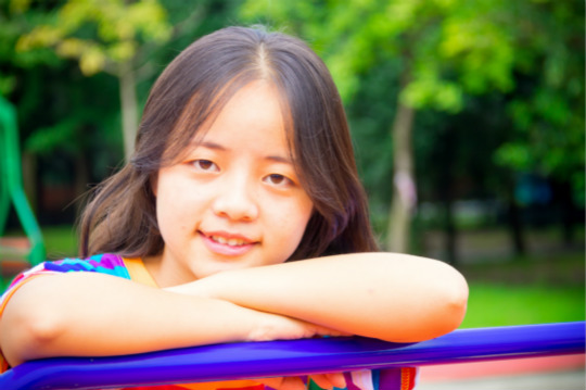 以愛(ài)之名，唱響青春之歌