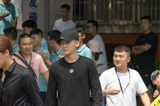 開學(xué)季，你在學(xué)校遇到明星了嗎？