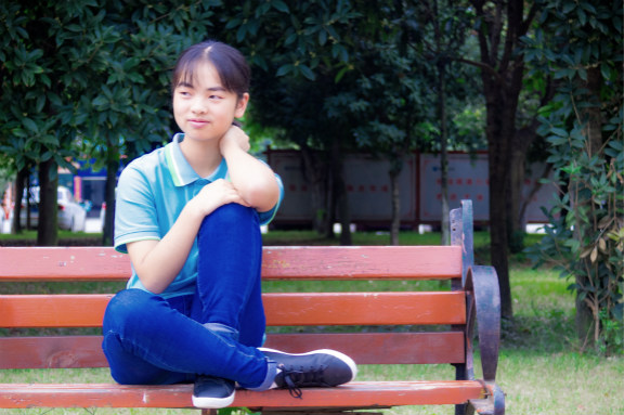 朝前看，看自己，也是風(fēng)景