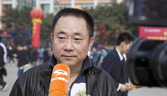 四川新華電腦學(xué)院雙選會“搶人大戰(zhàn)”即將盛大開啟