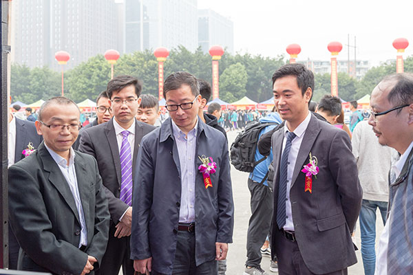 熱烈祝賀四川新華電腦學(xué)院秋季人才雙選會圓滿落幕