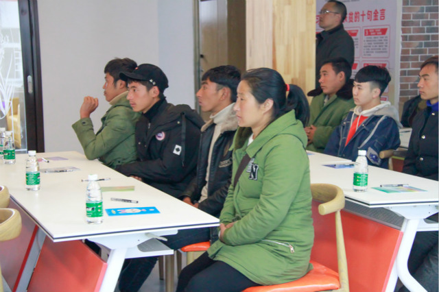 越專業(yè)越出色|沿著習(xí)總書記走過的路，助力精準(zhǔn)扶貧