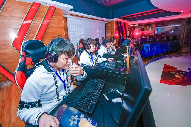 “新華互聯(lián)網(wǎng)杯”XCG英雄聯(lián)盟爭霸賽全國總決賽全面出擊！