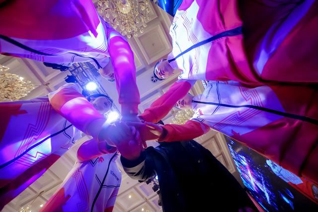 “新華互聯(lián)網(wǎng)杯”XCG英雄聯(lián)盟爭霸賽全國總決賽見證榮耀誕生！