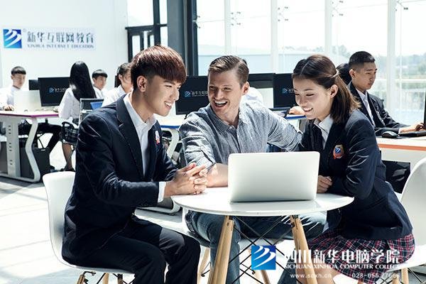 央視關(guān)注新華模式，新華互聯(lián)網(wǎng)科技連續(xù)登陸央視