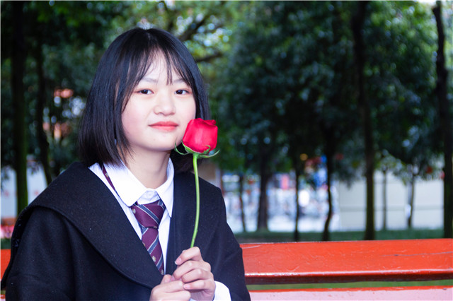 #三月女人天，陽光少女節(jié)#為你歡喜的她投上一票