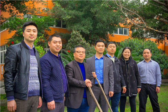 植樹節(jié)，在夢想的地方栽下希望的綠色！