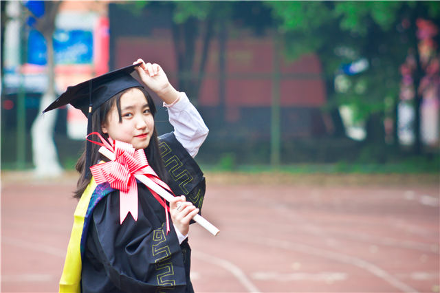 最美畢業(yè)季|此去繁花似錦，歸來仍是少年！