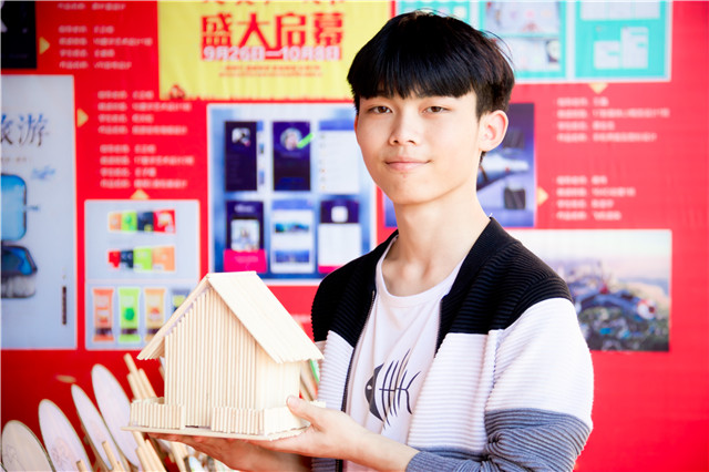 誰(shuí)說(shuō)熱愛(ài)游戲動(dòng)漫不能青春熱血？