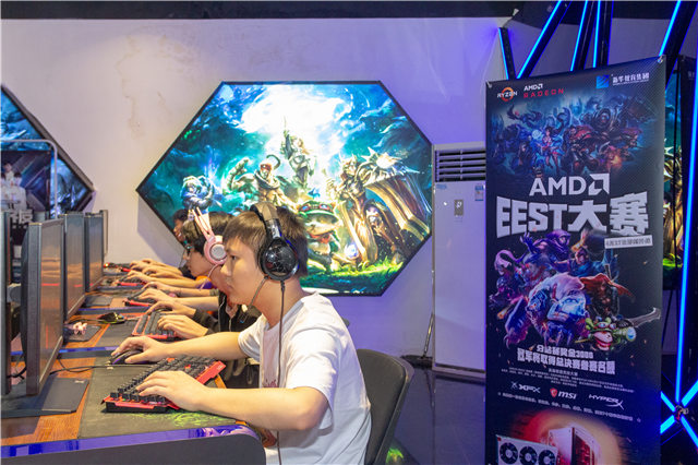 EEST《英雄聯(lián)盟》全國競技大賽成都站，冠軍花落誰家？