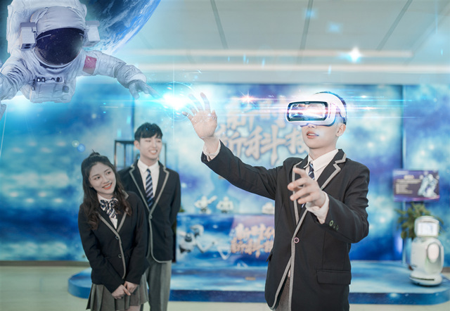 高考完報(bào)啥專(zhuān)業(yè)好？為什么要選VR+AR建筑表現(xiàn)大師？