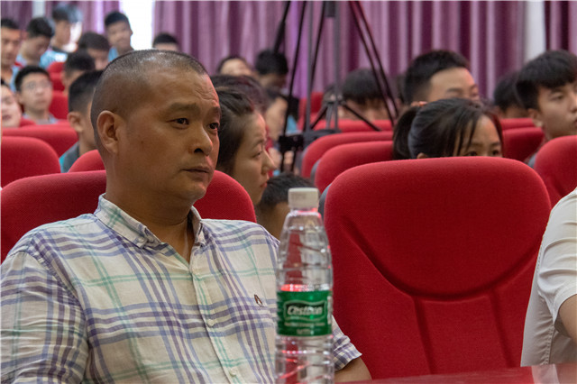 結(jié)課答辯分享會：半年收入6萬+，她們是怎么做到的？