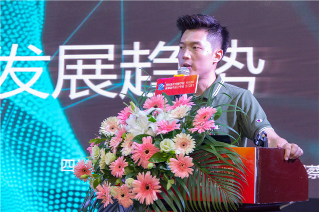 “互聯(lián)筑夢?創(chuàng)贏未來”四川新華2019秋季人才預(yù)定會(huì)盛大啟動(dòng)