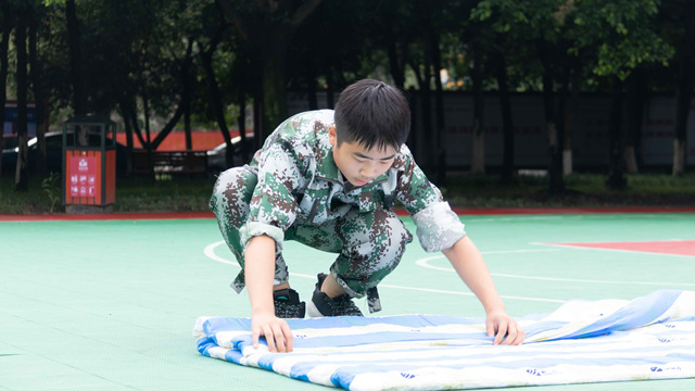 新生故事|馮磊:我不后悔來新華