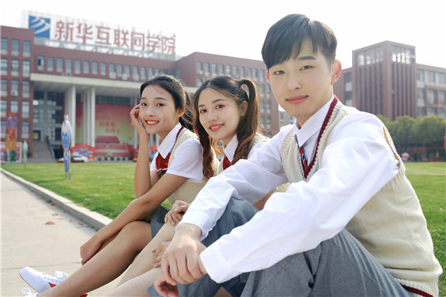 就業(yè)壓力大，四川新華如何讓學(xué)子就業(yè)無憂？