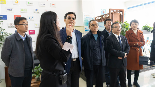 國家退役軍人事務(wù)部蒞臨四川新華調(diào)研指導工作