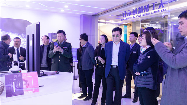 國家退役軍人事務(wù)部蒞臨四川新華調(diào)研指導工作