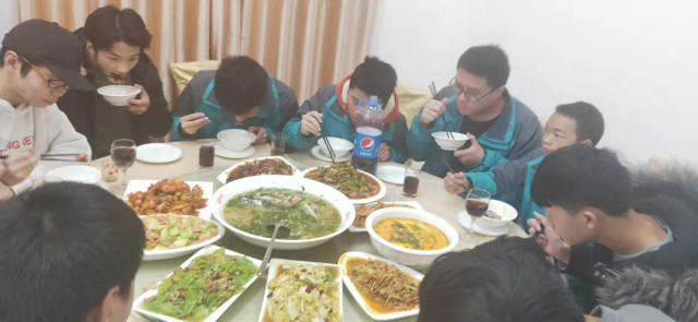 “獎(jiǎng)助勤勉”新華關(guān)愛(ài)，讓你的技能夢(mèng)飛得更遠(yuǎn)