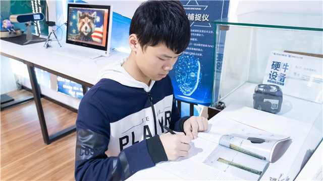 換個方式逆襲成“學(xué)霸”