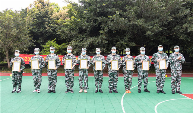 四川新華啟動班主任業(yè)務(wù)技能提升培訓(xùn)暨防疫演練